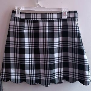 ASOS Scalloped Hem Plaid Skirt (Sz. 8)